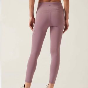 Athlete ultimate stash 7/8 tight